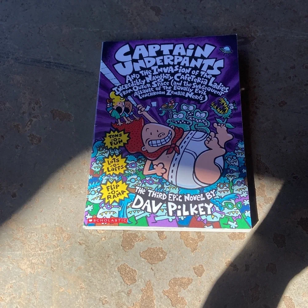 Capitan underpants books!